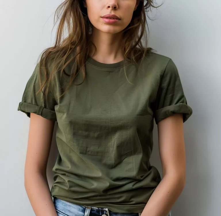 Co wpływa na koszt nadruku logo na koszulkach?